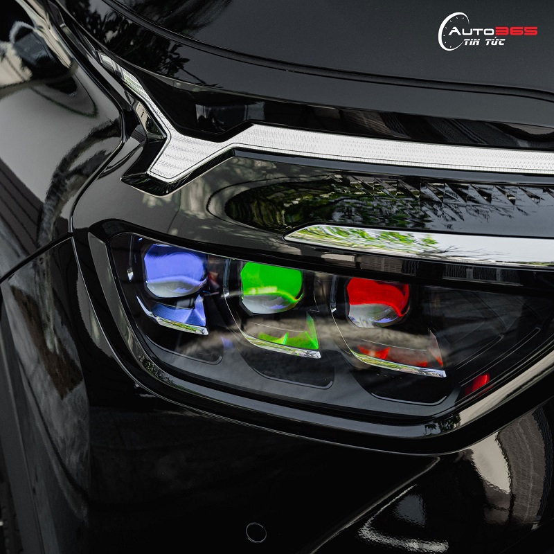 Kia Carens nâng cấp Bi Laser X-Light F+ Ultra và kèm mắt quỷ tại Auto365 